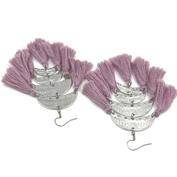 NWT KINSLEY ARMELLE XIMENA COLLECTION SILVER ENGRAVED LAYERED DANGLING EARRINGS - Picture 9 of 9